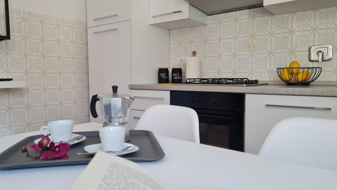דירות מרצ'יאנה מרינה La Casa Di Delia מראה חיצוני תמונה